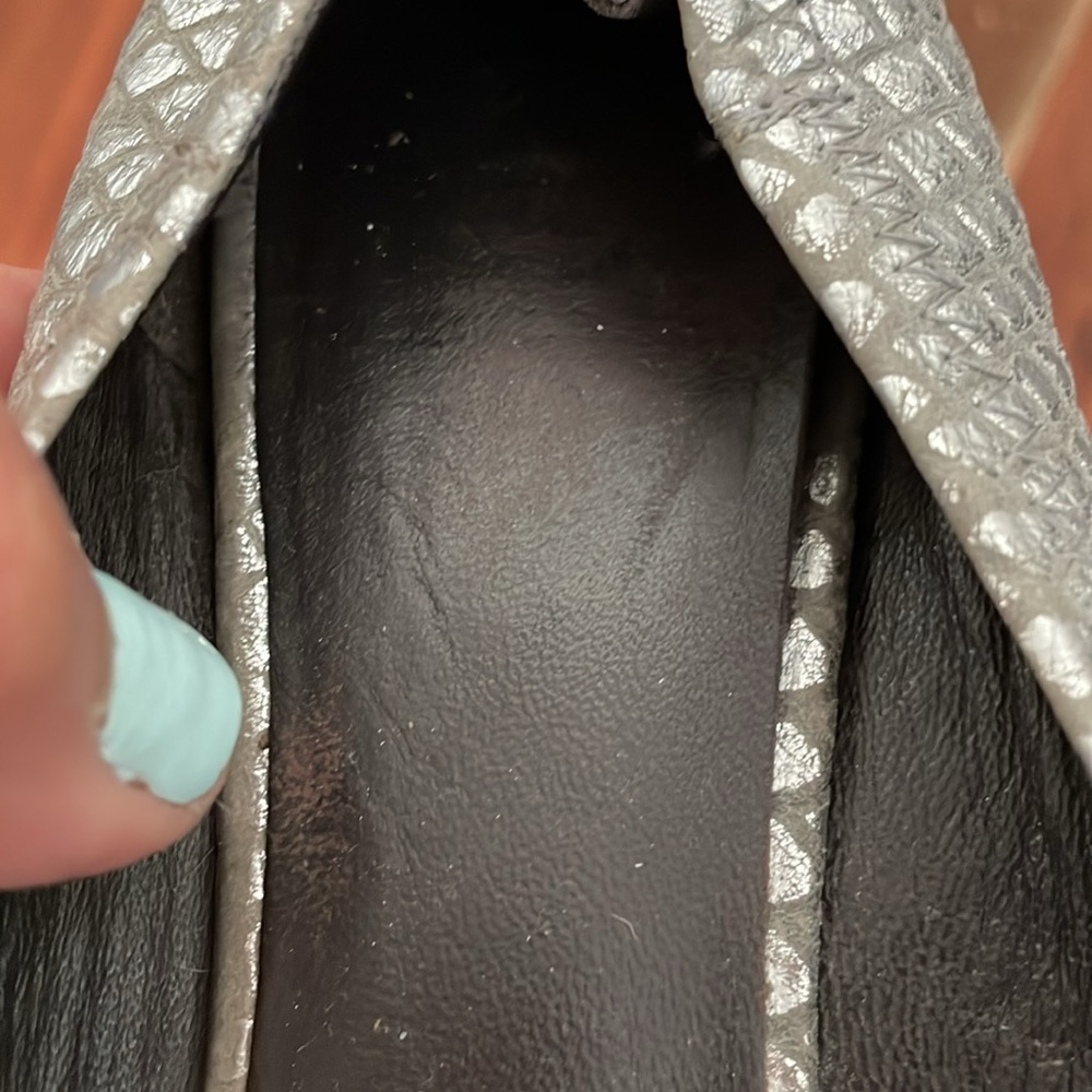 Tory Burch Shoes - Picture 3 of 8